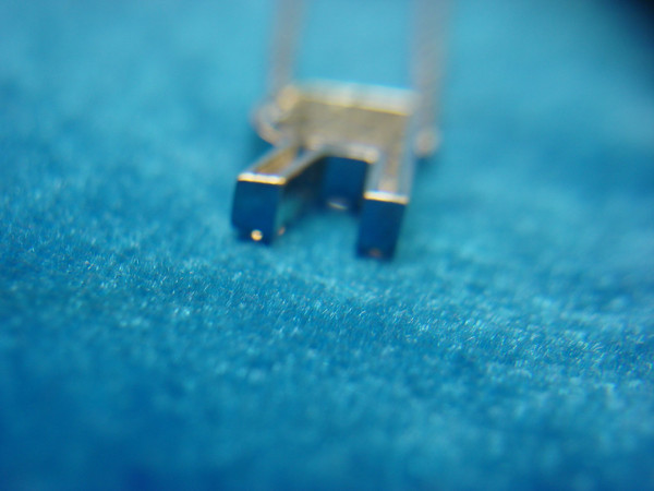 Sterling Silver'R' Initial Necklace with Cubic Zirconia - 18 Inch Chain