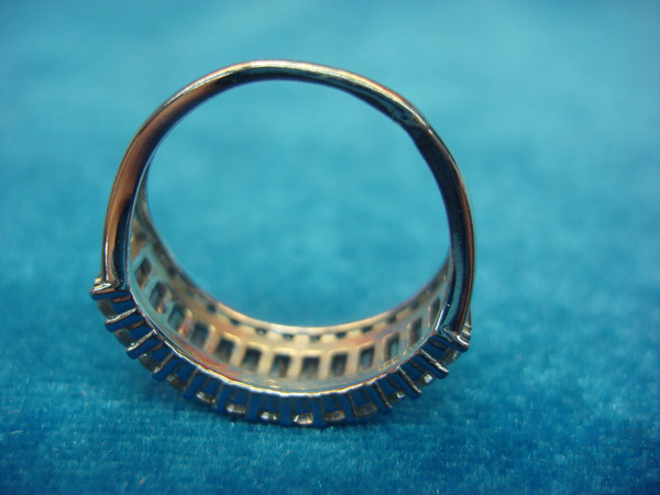 Elegant Sterling Silver Cocktail Ring Size 8 - Unique Design