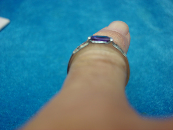 Sterling Silver Ring with Purple Stones & Sparkling Marcasites (Size 6 3/4)