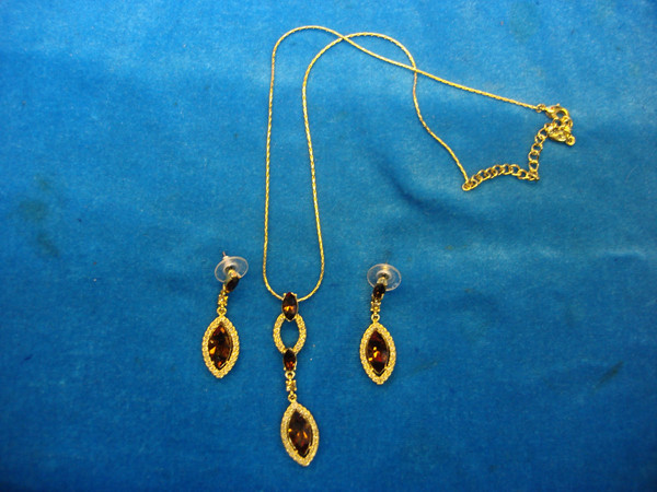 Brown Marquise Cut Stone Necklace & Earring Set - Vintage Elegant Jewelry
