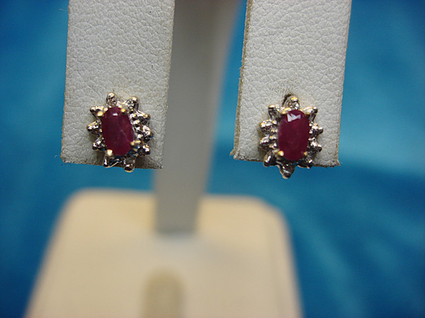 14K Yellow Gold Ruby & Diamond Stud Earrings (0.50ctw)