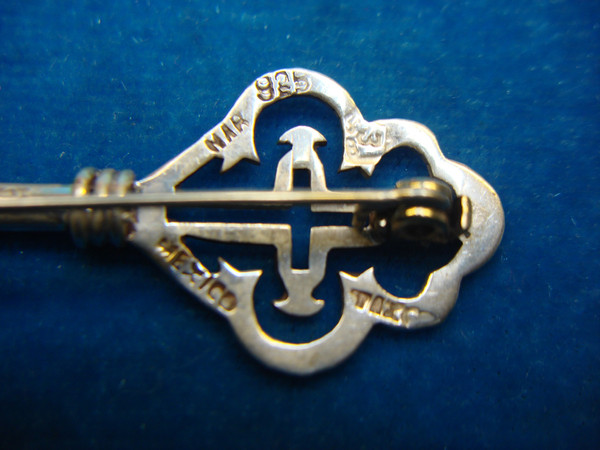 Vintage Mexican Sterling Silver Skeleton Key Brooch Pin - 2