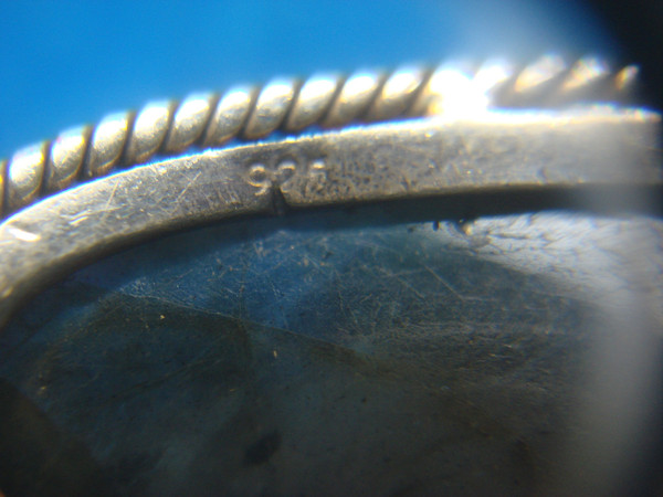 Sterling Silver Labradorite Pendant - Oval Iridescent Stone, Pre-Owned Excellent Condition