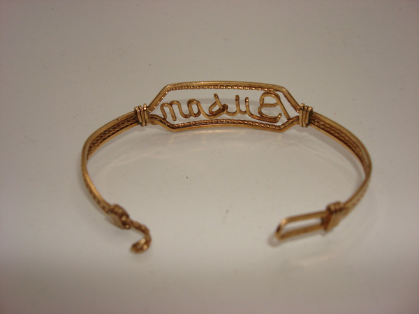 Vintage 1960s-70s Rose Gold Filled Name Bracelet for Susan - Unique Engraved Gift