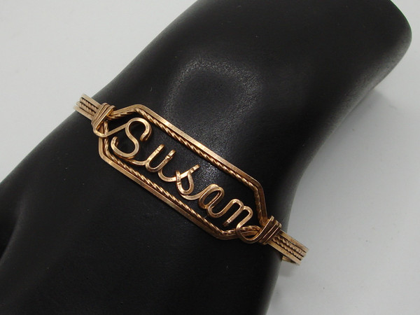 Vintage 1960s-70s Rose Gold Filled Name Bracelet for Susan - Unique Engraved Gift