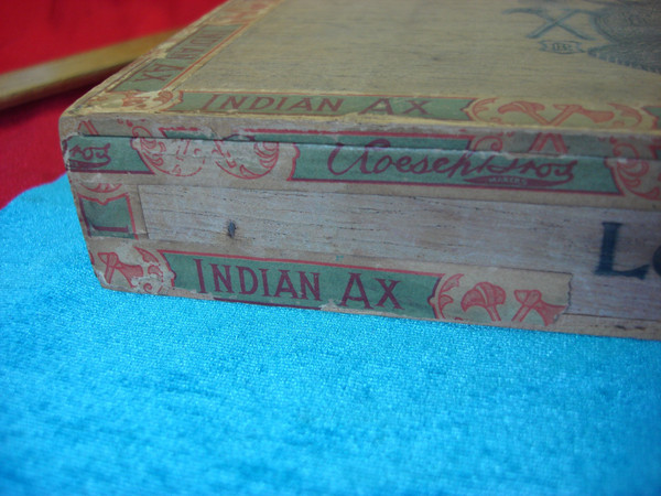 Antique Roesch Bros. Wooden Cigar Box - 1890s Pottstown PA - Excellent Condition