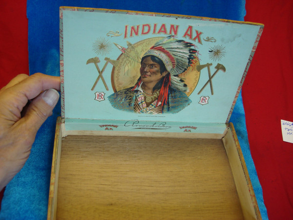 Antique Roesch Bros. Wooden Cigar Box - 1890s Pottstown PA - Excellent Condition