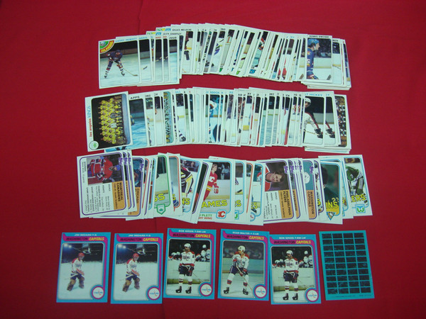 Vintage Topps Hockey Card Lot (140+ Cards) - Condition Varies, See Photos!