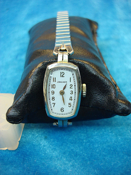 Vintage Longines Ladies Wristwatch, 10K White Gold Case & 17 Jewel Movement - Engraved Back