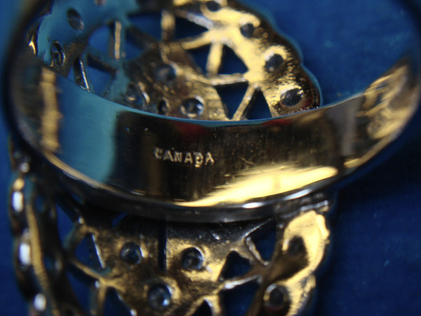 Sterling Silver Filigree Ring with Diamonds - Size 9, Pre-Owned Excellent Condition