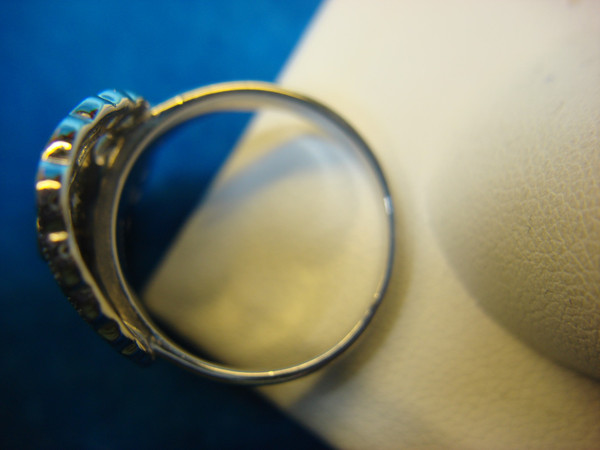 Sterling Silver Filigree Ring with Diamonds - Size 9, Pre-Owned Excellent Condition