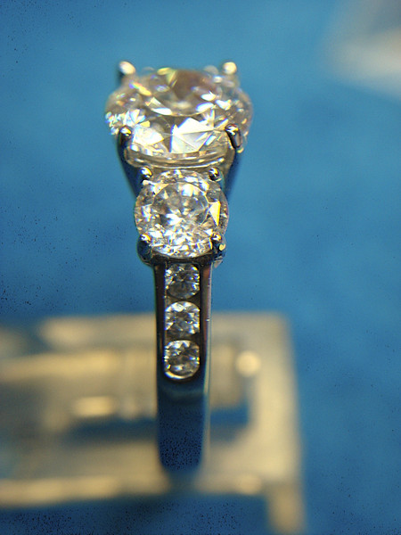 Sparkling Cubic Zirconia Sterling Silver Ring (Size 8) - Pre-Owned