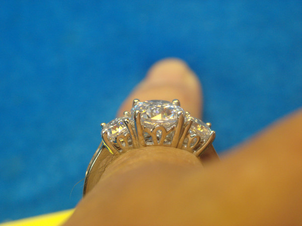 Sparkling Cubic Zirconia Sterling Silver Ring (Size 8) - Pre-Owned