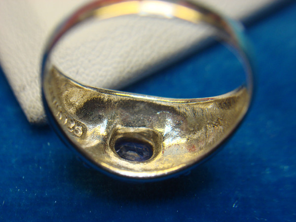 Vintage-Style Sterling Silver Ring with Purple Stone (Size 8)