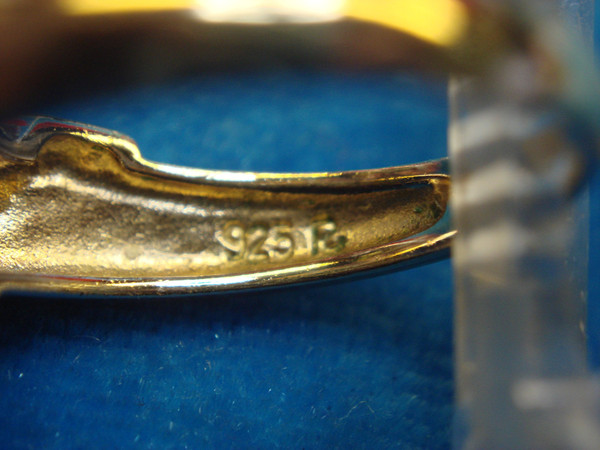 Sterling Silver & Gold Vermeil Purple Trillion Ring (Size 7) - Pre-Owned