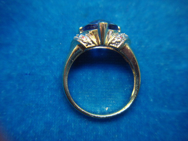 Sterling Silver & Gold Vermeil Purple Trillion Ring (Size 7) - Pre-Owned