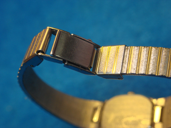 SEIKO 7320-5830 Ladies Quartz Watch - Pre-Owned, New Battery, Stylish Everyday Wear