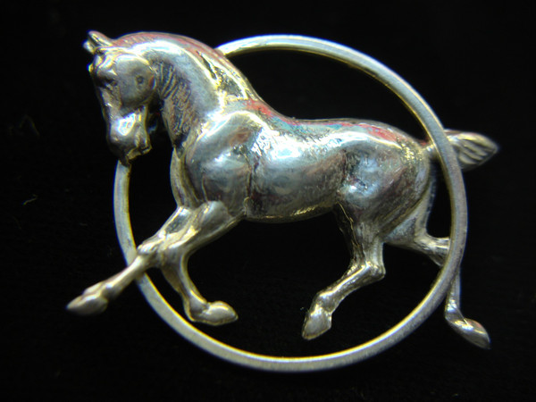 Vintage Beau Sterling Trotting Horse Pin - Equestrian Jewelry Gift