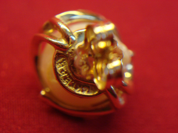 Vintage Ballou Mabe Pearl Earrings | 14K Gold Studs, Fancy Design (9mm)