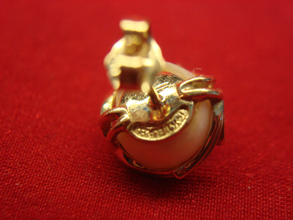 Vintage Ballou Mabe Pearl Earrings | 14K Gold Studs, Fancy Design (9mm)