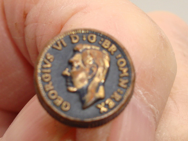 Vintage George VI Buttons (Set of 7) - British Monarch Collectible