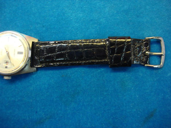 Vintage Seiko Women's Wristwatch - 17 Jewels, Stainless Steel Case & Black Alligator Band