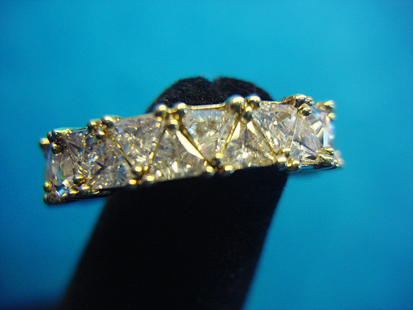 Stunning Trillion Cut CZ Ring - Size 8 - Brand New Sparkle!