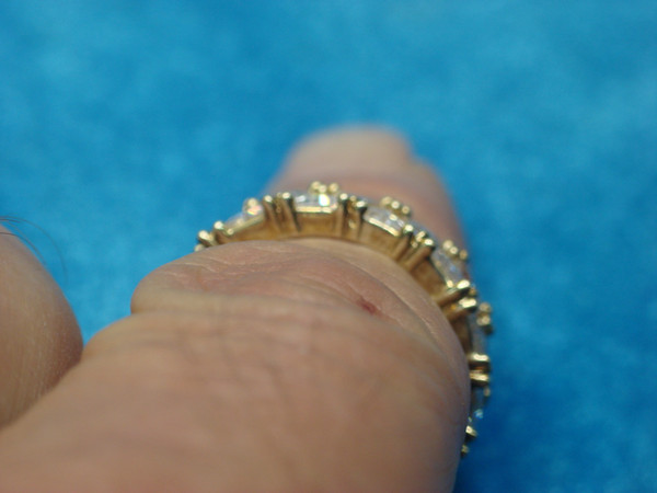 Stunning Trillion Cut CZ Ring - Size 8 - Brand New Sparkle!