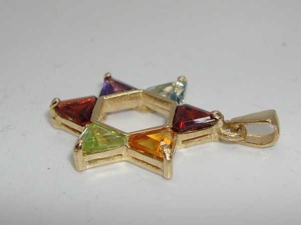 14K Gold Star of David Pendant with 1.5 Carat Topaz - Stunning Jewish Jewelry Gift