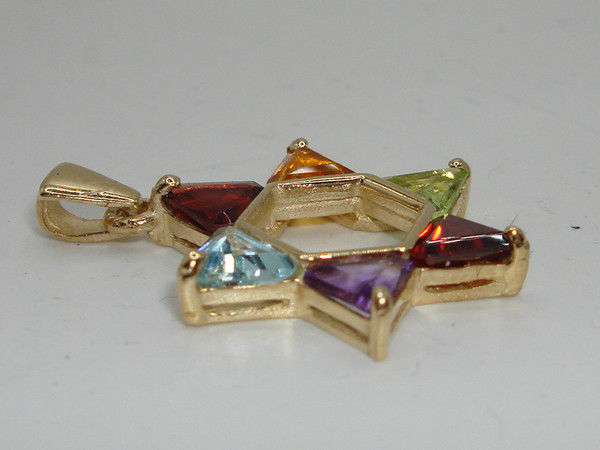 14K Gold Star of David Pendant with 1.5 Carat Topaz - Stunning Jewish Jewelry Gift