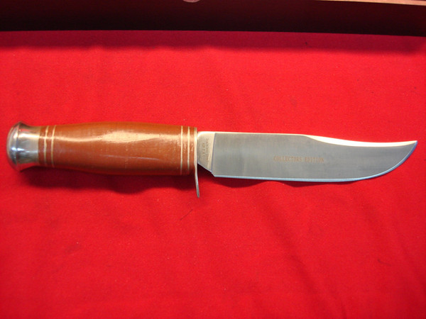 Buffalo Bill Cody Wild West Bowie Knife - Limited Edition, 2001 - Mint Condition