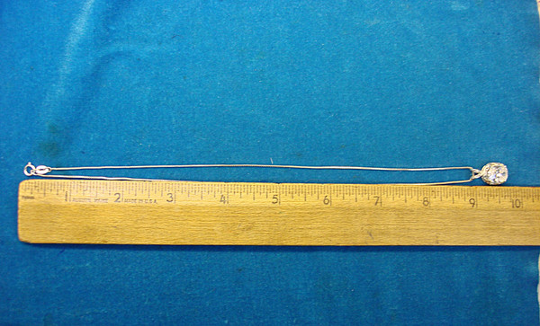 Sterling Silver Cubic Zirconia Pendant Necklace - 18 Inch Box Chain, Pre-Owned Excellent Condition