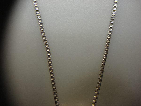 Sterling Silver Cubic Zirconia Pendant Necklace - 18 Inch Box Chain, Pre-Owned Excellent Condition