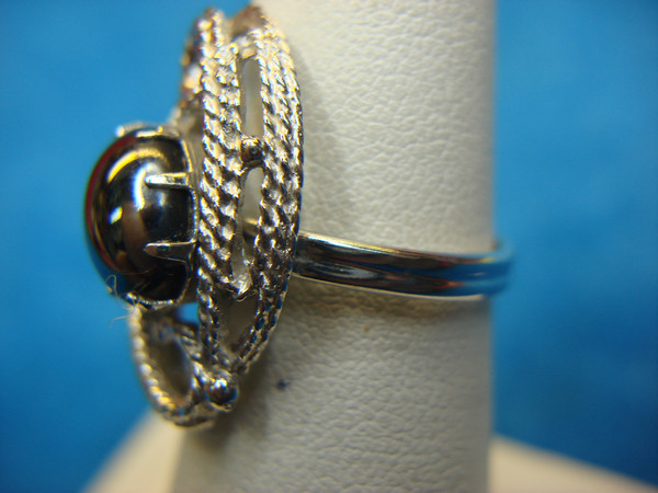 Stylish Silver Tone Hematite Ring (Size 7, Adjustable) - Pre-Owned