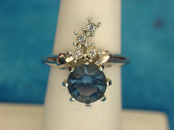 Avon Silver Tone Ring with Blue Stone & Brilliants - Adjustable Size 5-7 1/2