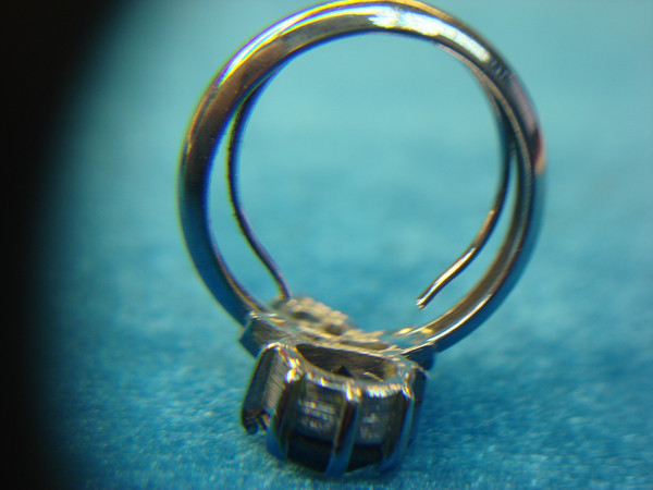 Avon Silver Tone Ring with Blue Stone & Brilliants - Adjustable Size 5-7 1/2