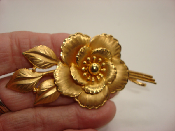 Vintage Coro Gold Tone Floral Brooch Pin - Estate Find, Near Mint Condition