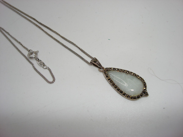 Sterling Silver Jade & Marcasite Pendant Necklace by TORI HILL (Brand New)