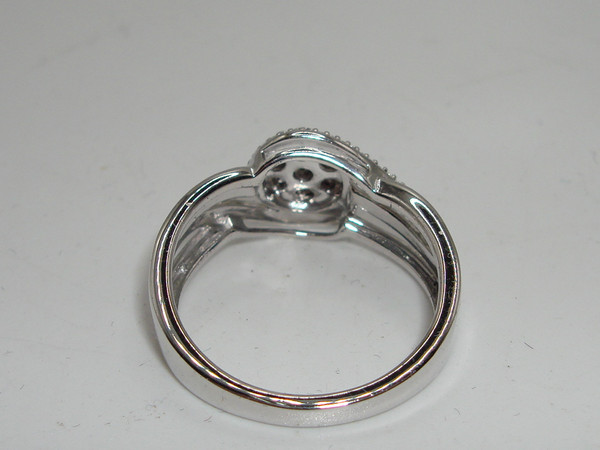 Vintage JWBR Sterling Silver & Diamond Renaissance Ring (Size 6.5)