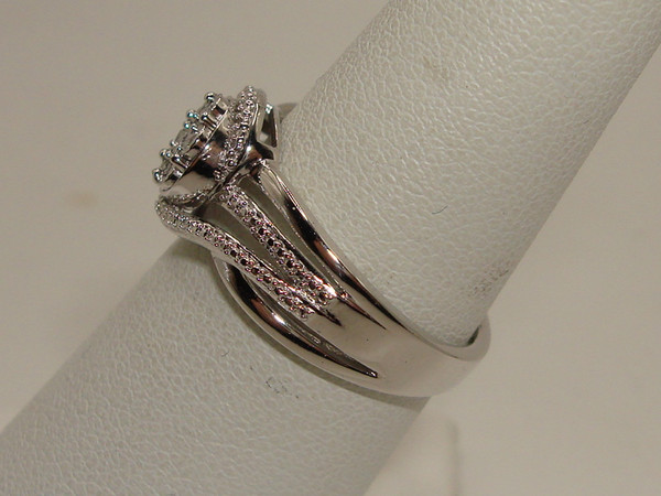 Vintage JWBR Sterling Silver & Diamond Renaissance Ring (Size 6.5)