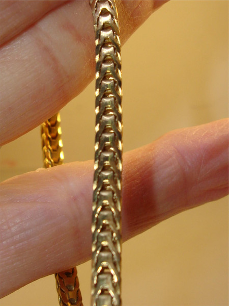 Vintage 1970s Monet Heavy Gold Tone Chain Necklace (34