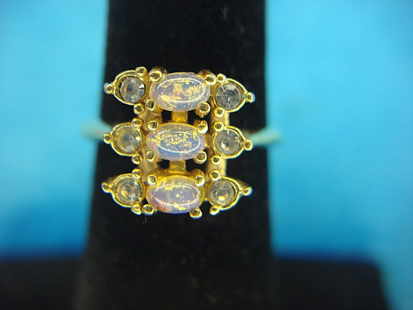 Avon Gold Tone Ring with Faux Opals & Rhinestones - Size 5 1/2