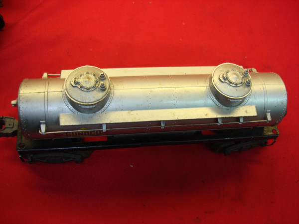 Lionel Postwar Freight Cars - Sunoco Tank Car & SP Caboose (6565 & 6257) - Running & Parts