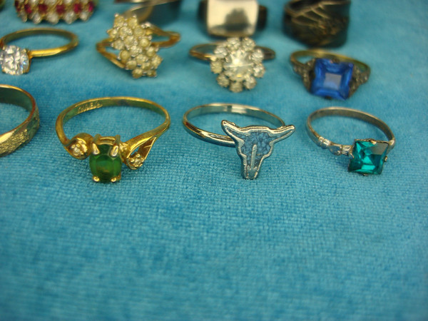 15 Unique Vintage & Modern Fashion Rings - Estate Lot Under $3 Each
