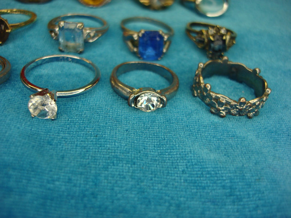 Vintage & Modern Fashion Ring Lot of 15 - Unique Estate Jewelry Collection