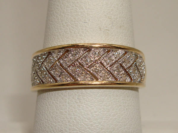 ✨ 14K Solid Gold Diamond Pave Ring (Size 8.5) - .36ctw  