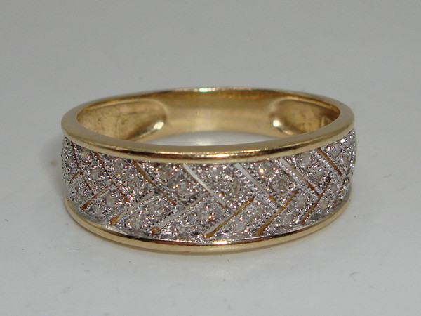 ✨ 14K Solid Gold Diamond Pave Ring (Size 8.5) - .36ctw  