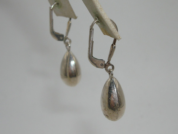 Elegant Sterling Silver Puffy Teardrop Dangle Earrings (925) - 1.25 Inch