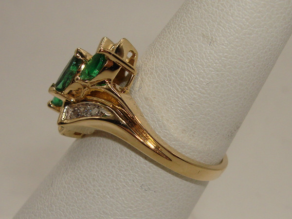 14K Solid Gold Garnet & Diamond Bypass Ring (Size 7) - Vintage Sparkle