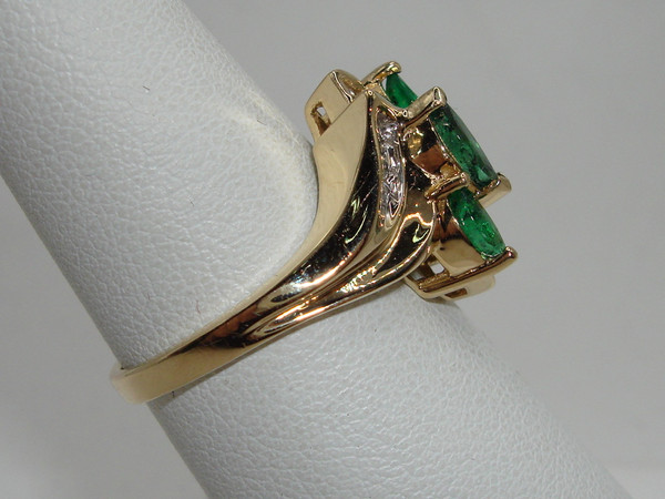 14K Solid Gold Garnet & Diamond Bypass Ring (Size 7) - Vintage Sparkle